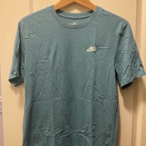 Nike Club Tee Size Medium